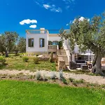 Cesira By Perle Di Puglia Willa